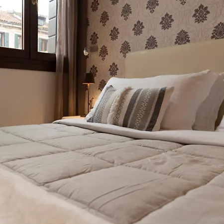 Le Beccarie - Rialto By Wonderful Italy شقة البندقية